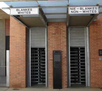 Inkom van het Apartheidsmuseum tijdens een van onze bezoeken